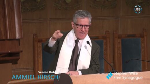 Rabbi Hirsch: Pay Attention