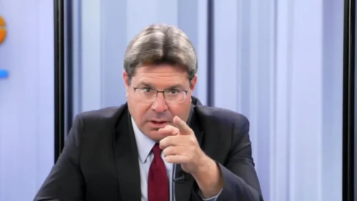 akunis